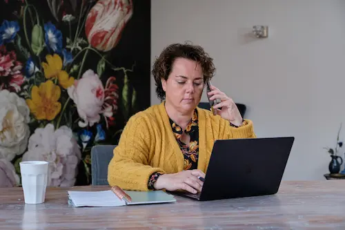 eerste keer contact opnemen is kosteloos.